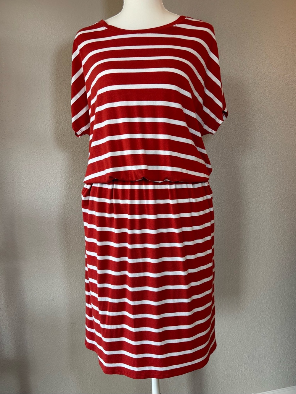 Banana Republic Women's Red & White Striped T-Shirt Dress Medium Pockets Preppy
